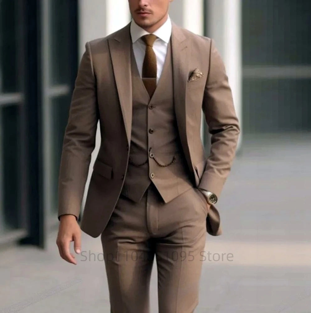 legant Gray Men’s 3-Piece Slim Fit Suit