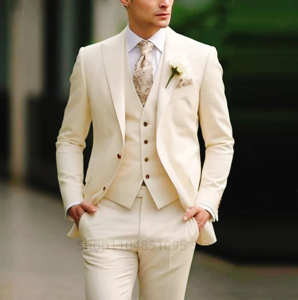 legant Gray Men’s 3-Piece Slim Fit Suit