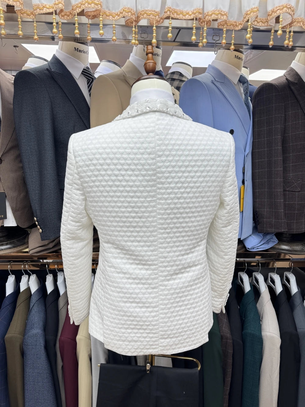Luxury White Jacquard Men’s Suit