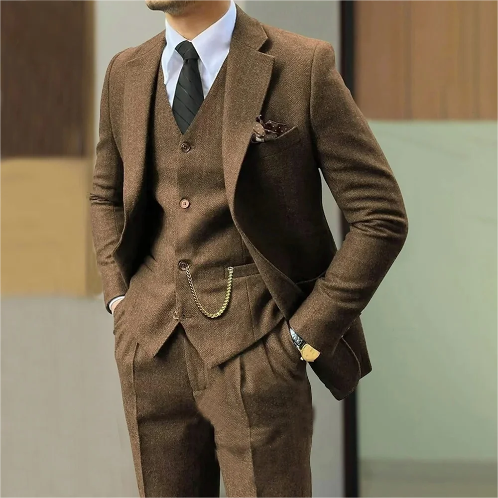 Men’s Tweed 3-Piece Suit