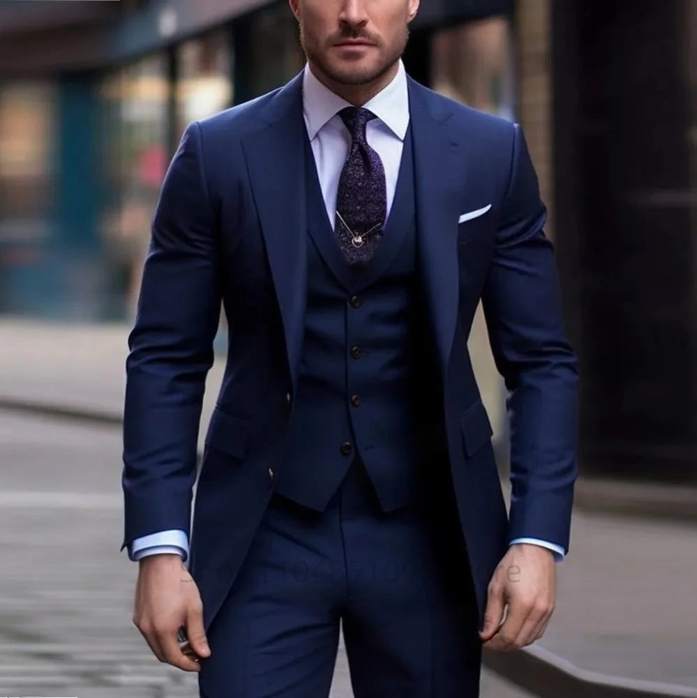 legant Gray Men’s 3-Piece Slim Fit Suit