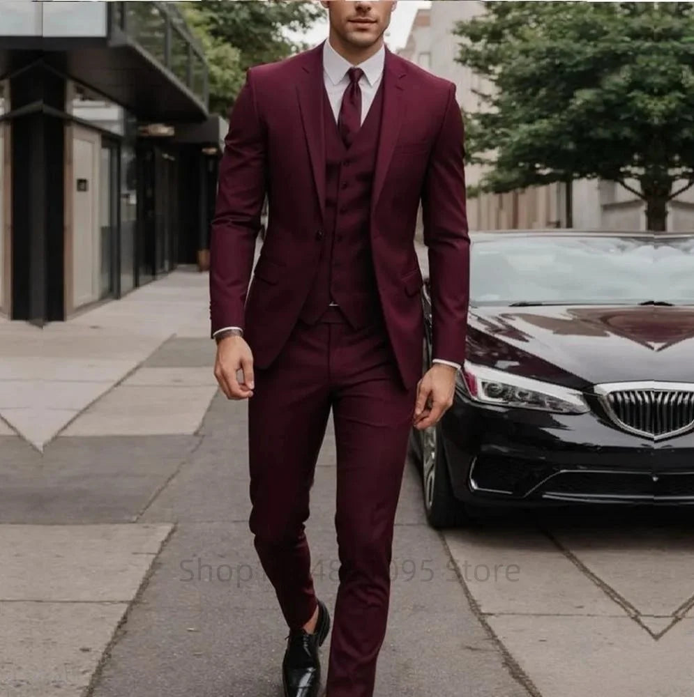 legant Gray Men’s 3-Piece Slim Fit Suit