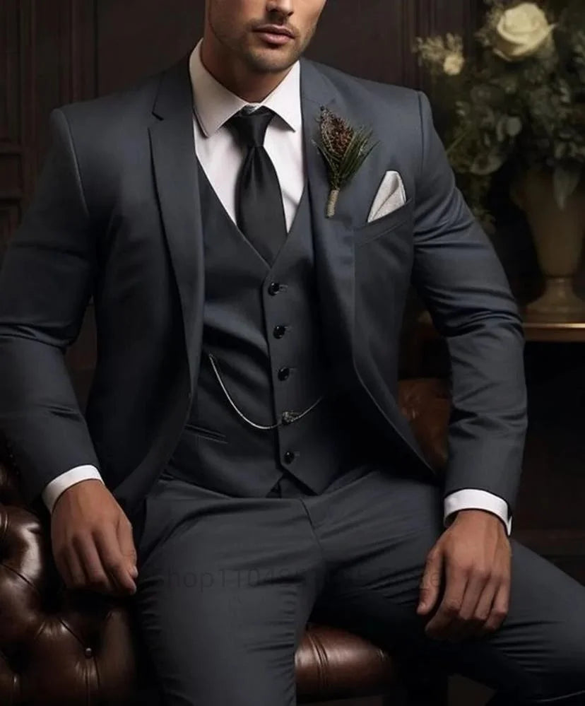 legant Gray Men’s 3-Piece Slim Fit Suit