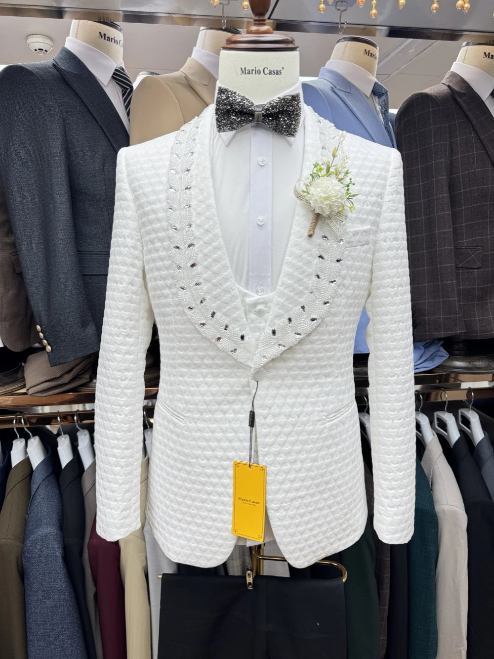 Luxury White Jacquard Men’s Suit